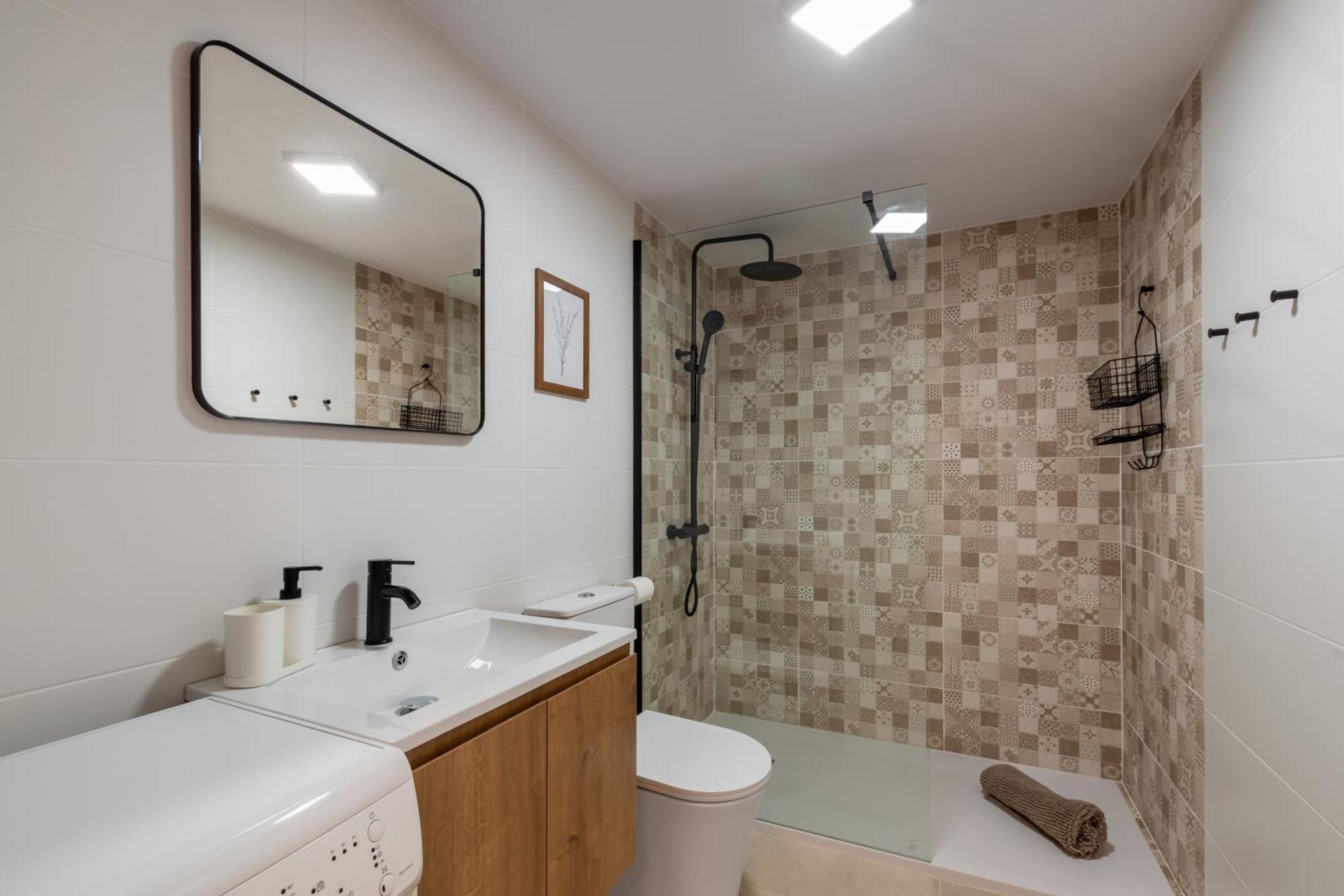 Renovated Apartment On Beachside With Pool Nerja Exteriör bild
